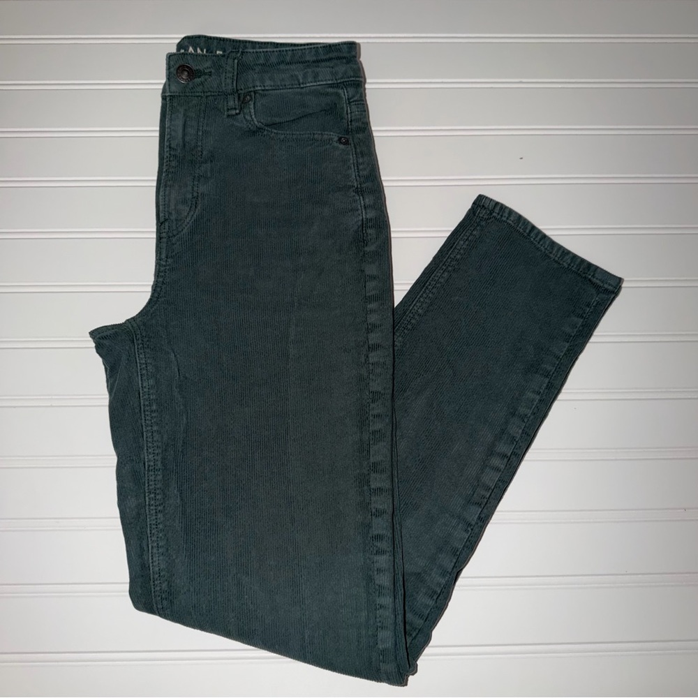 American Eagle Mom Straight Jean corduroys 00 regular